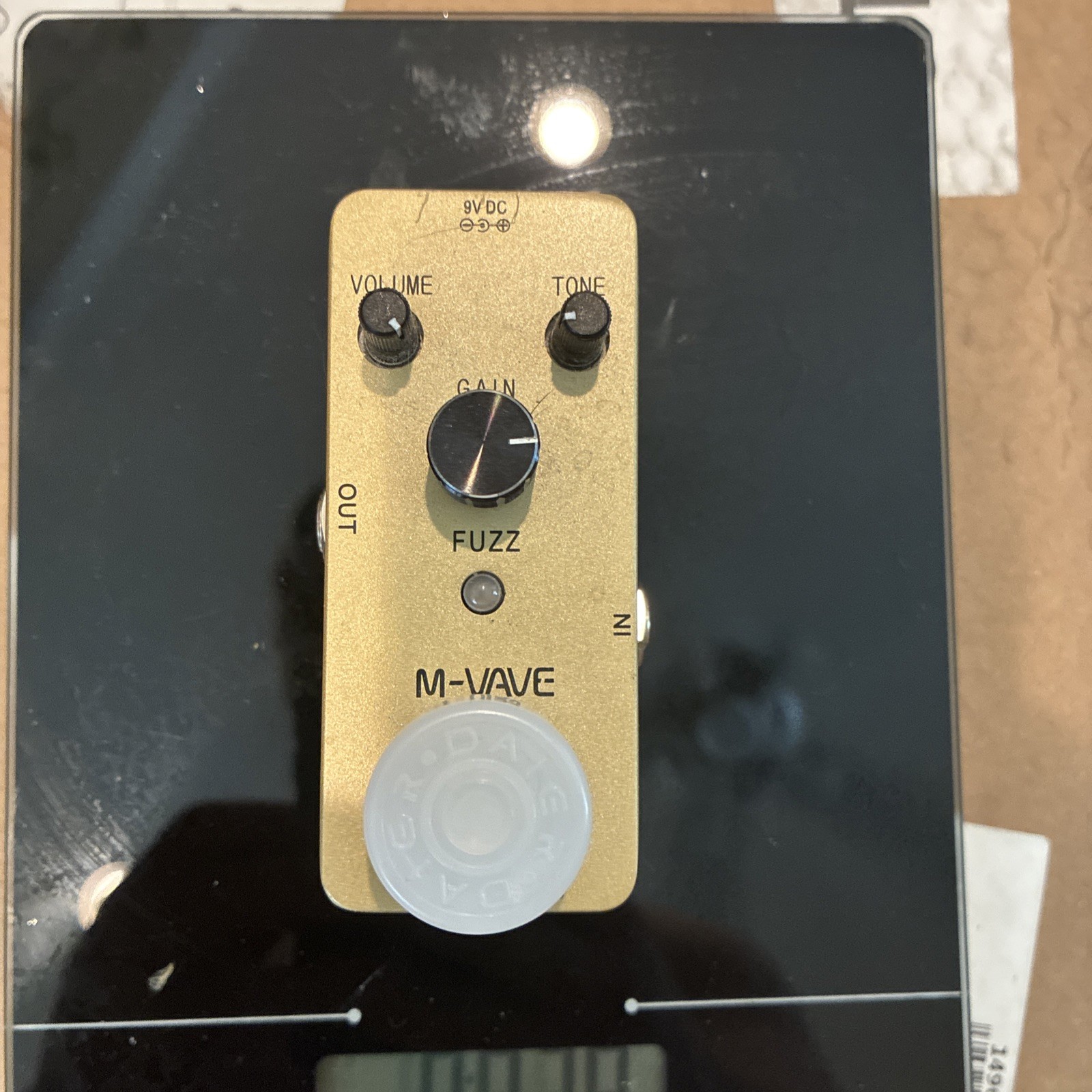 M-VAVE Fuzz Guitar Effect Pedal Vintage Zinc Alloy, True Bypass, N4L7