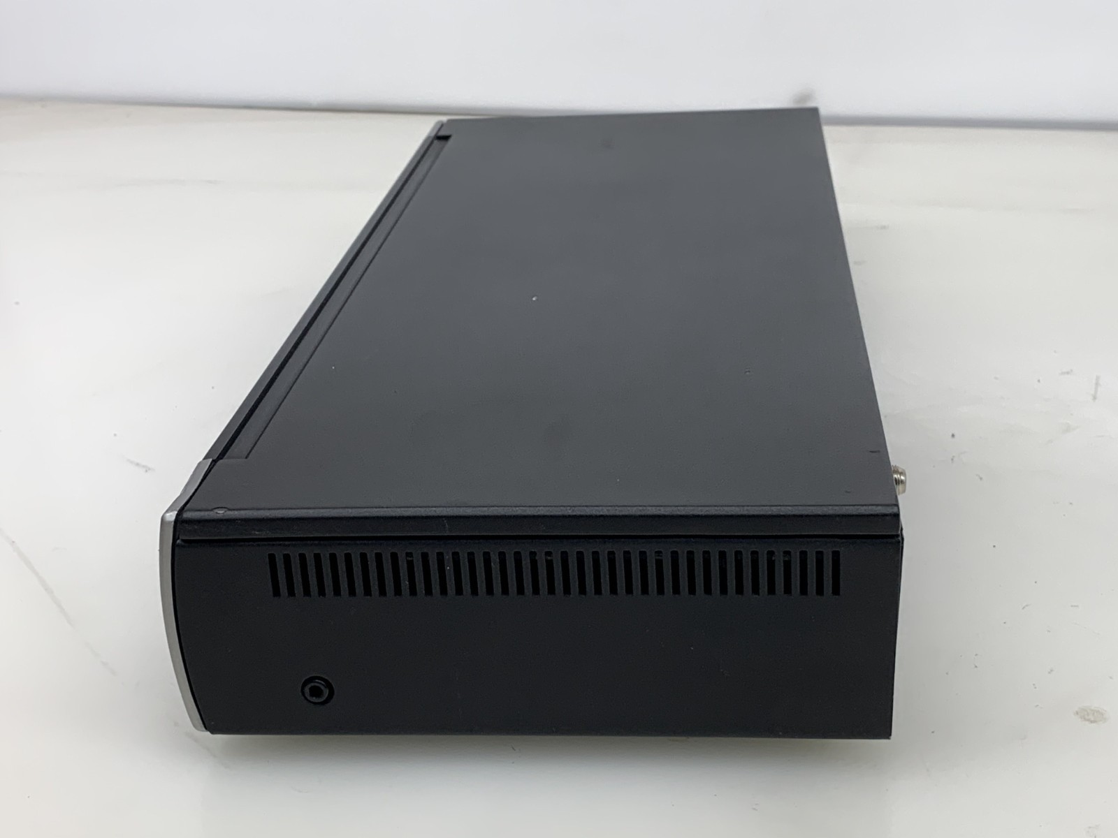 BOSE MC1 MEDIA CENTER WITH POWER ADAPTER *WORKING TESTED* *QTY