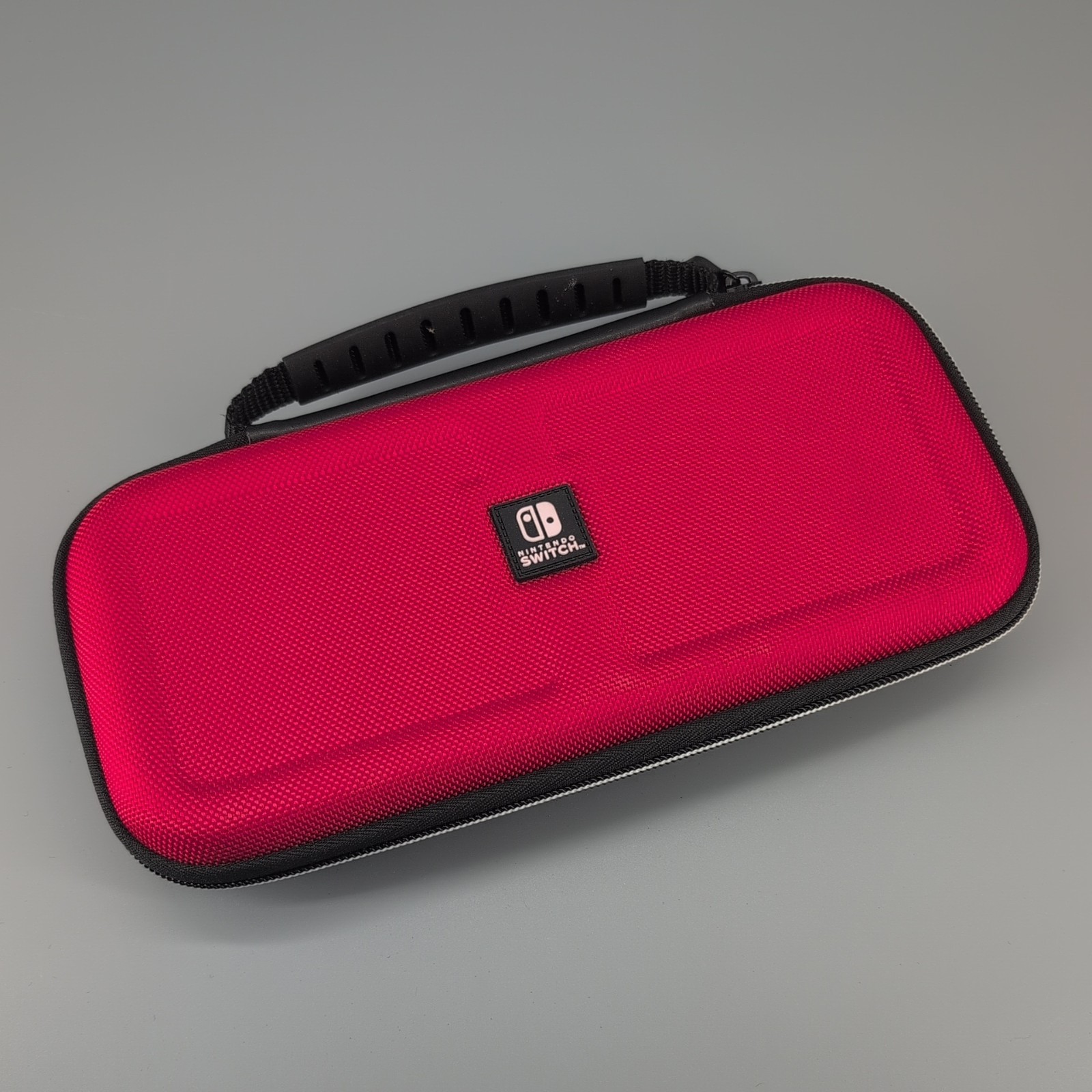 Nintendo Switch Traveler Case Red