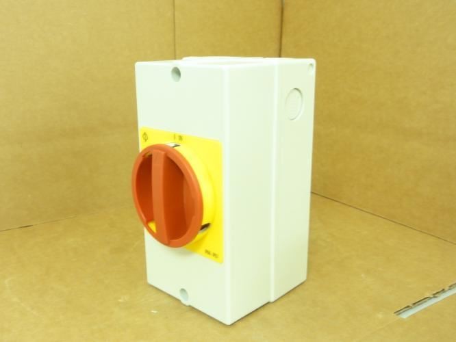 194715 New-No Box; Kraus & Naimer KG32.T103/33.KL51V Interruptor Switch;11kW; 32