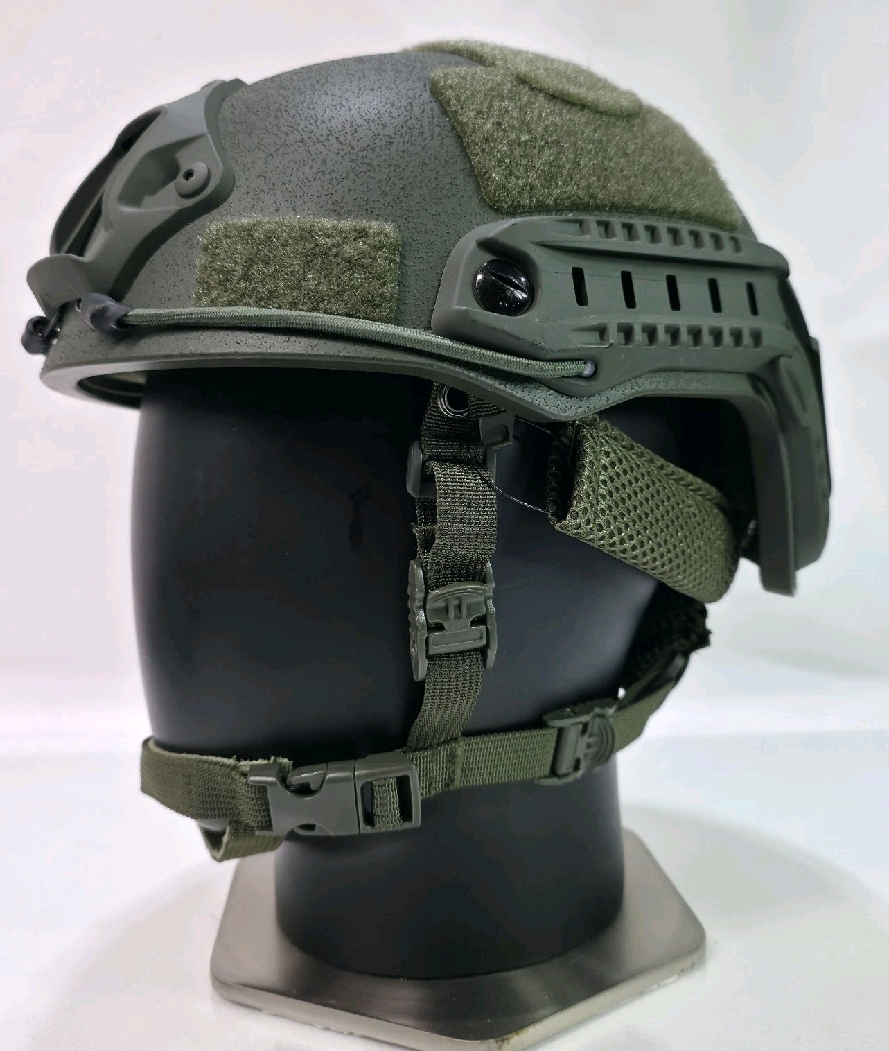 Tactical Helmet IIIA GEN 1 Military Medium-Large Wendy/Pads Green