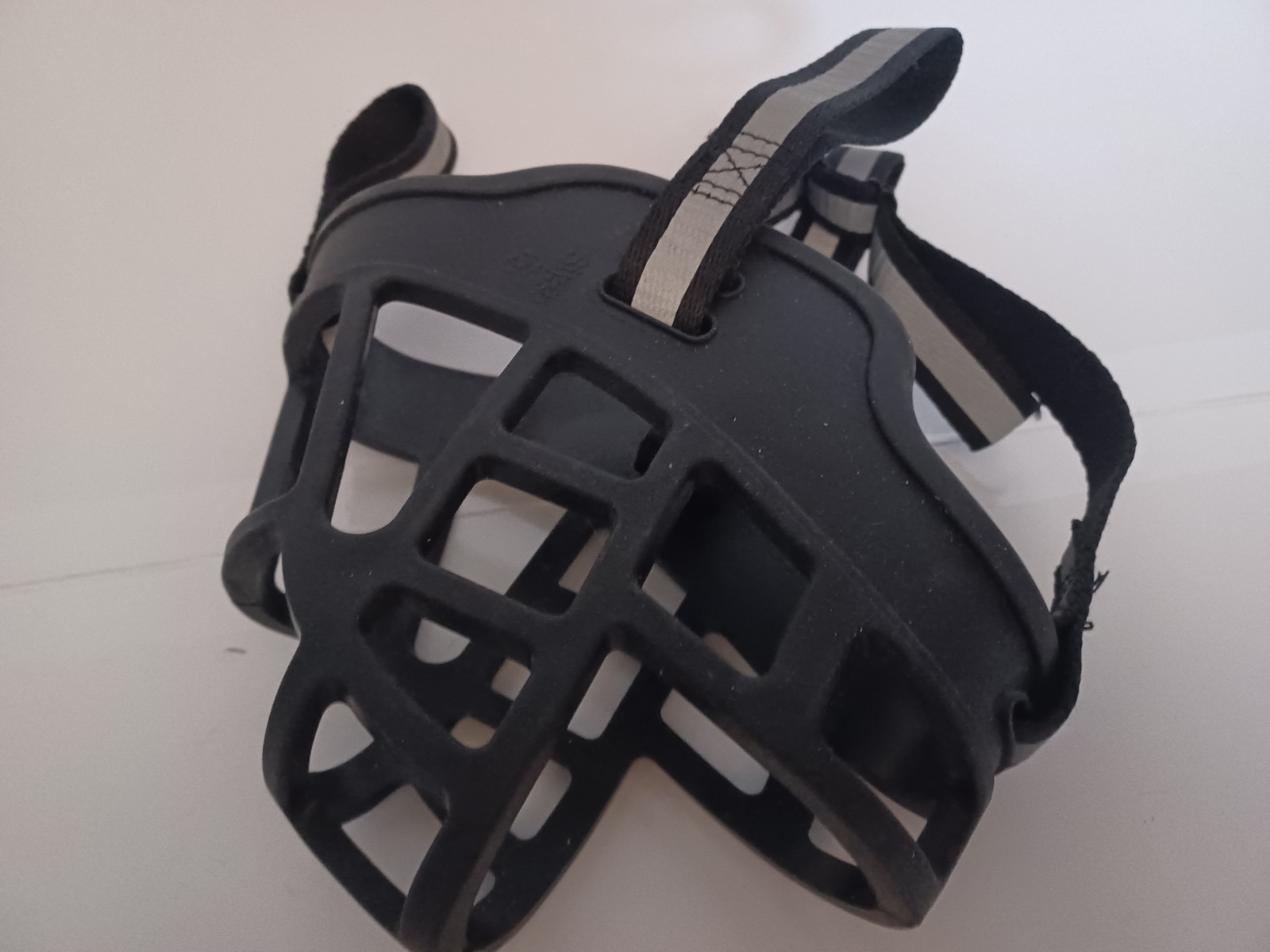 Dog Muzzle, Breathable Basket Muzzles for Small, Medium, Large Dogs, Size 6