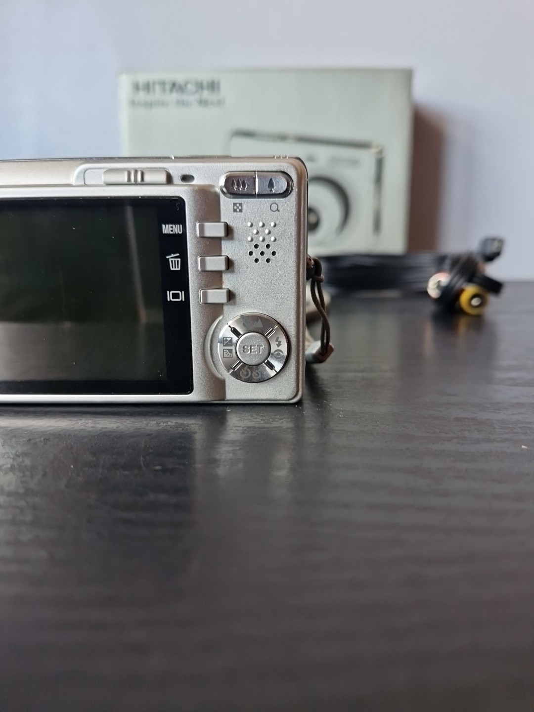 Hitachi Digital Camera HDC-756E 7.0MP Silver