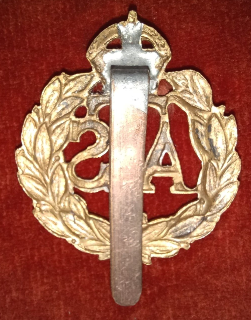 Auxiliary Territorial Service WW2 Cap Badge, Genuine, Repaired slider
