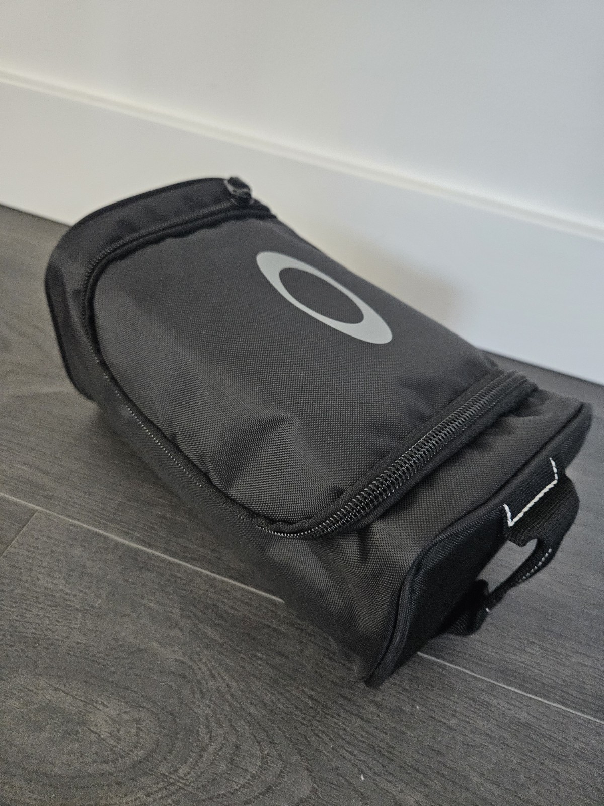 NEW Oakley Universal Soft Snow Goggle Case (Medium) Replacement