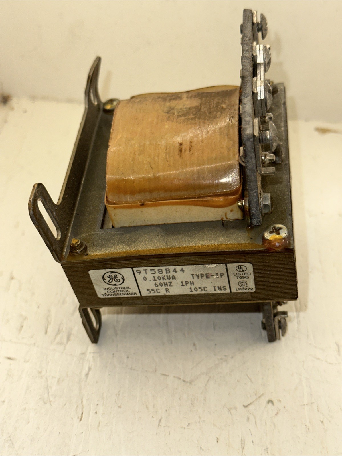 NEW GE General Electric TRANSFORMER 9T58B44 Type IP 60HZ 1PH 55CR 105CINS