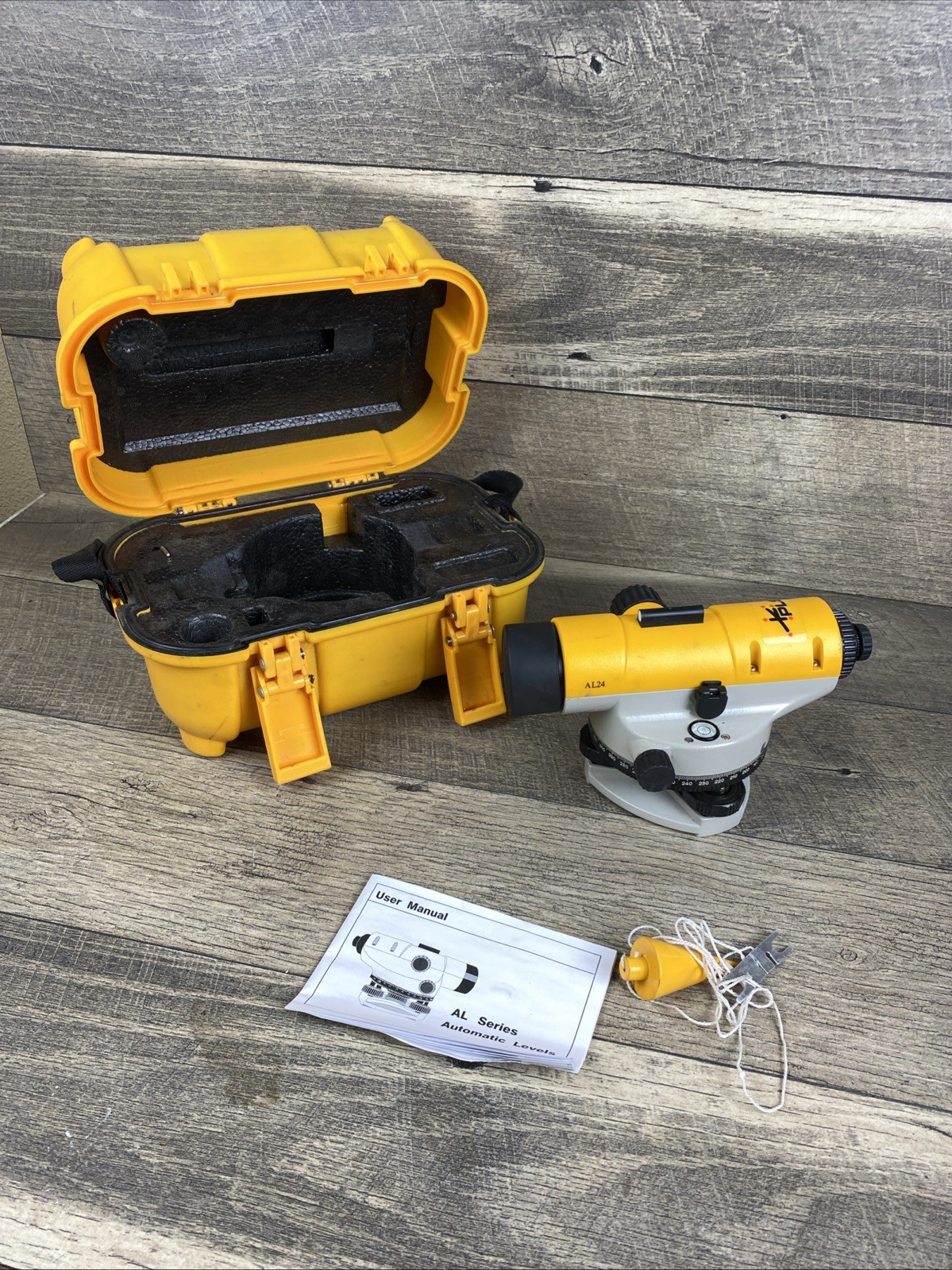 PLS 24X - Traditional Optical Level Used Whit Hard Case And Manual