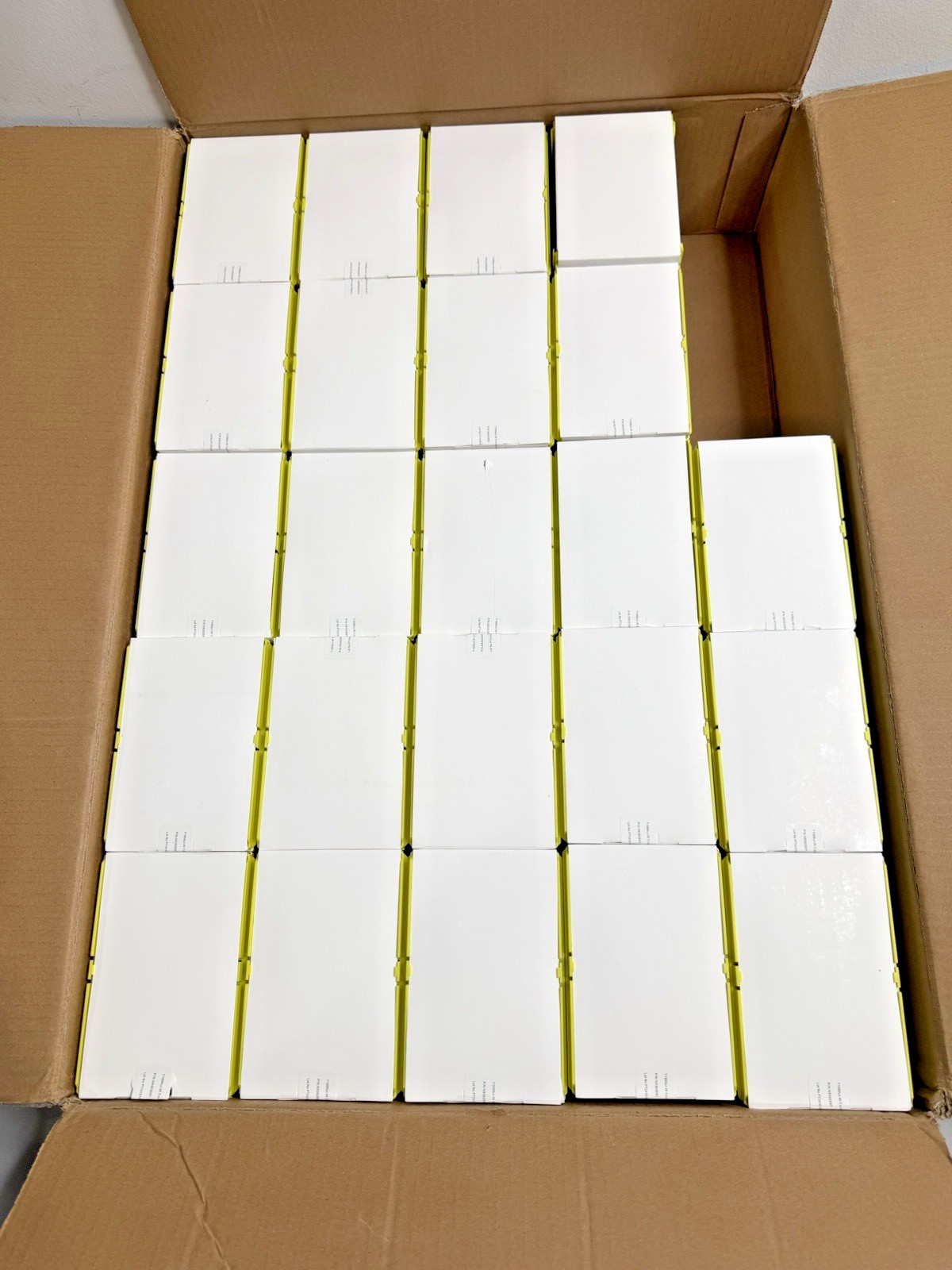 Perlin Elmer N9302597 1000 uL Wide Bore Tips, Qty 4416 (case missing 2 boxes)