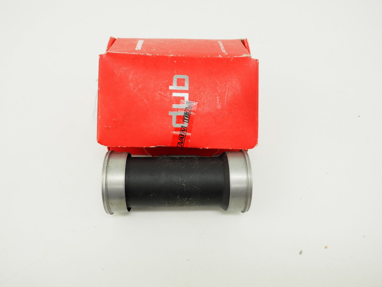 SRAM dub Pressfit PF 89.5/92 MTB Bottom Bracket 00.6418.016.000