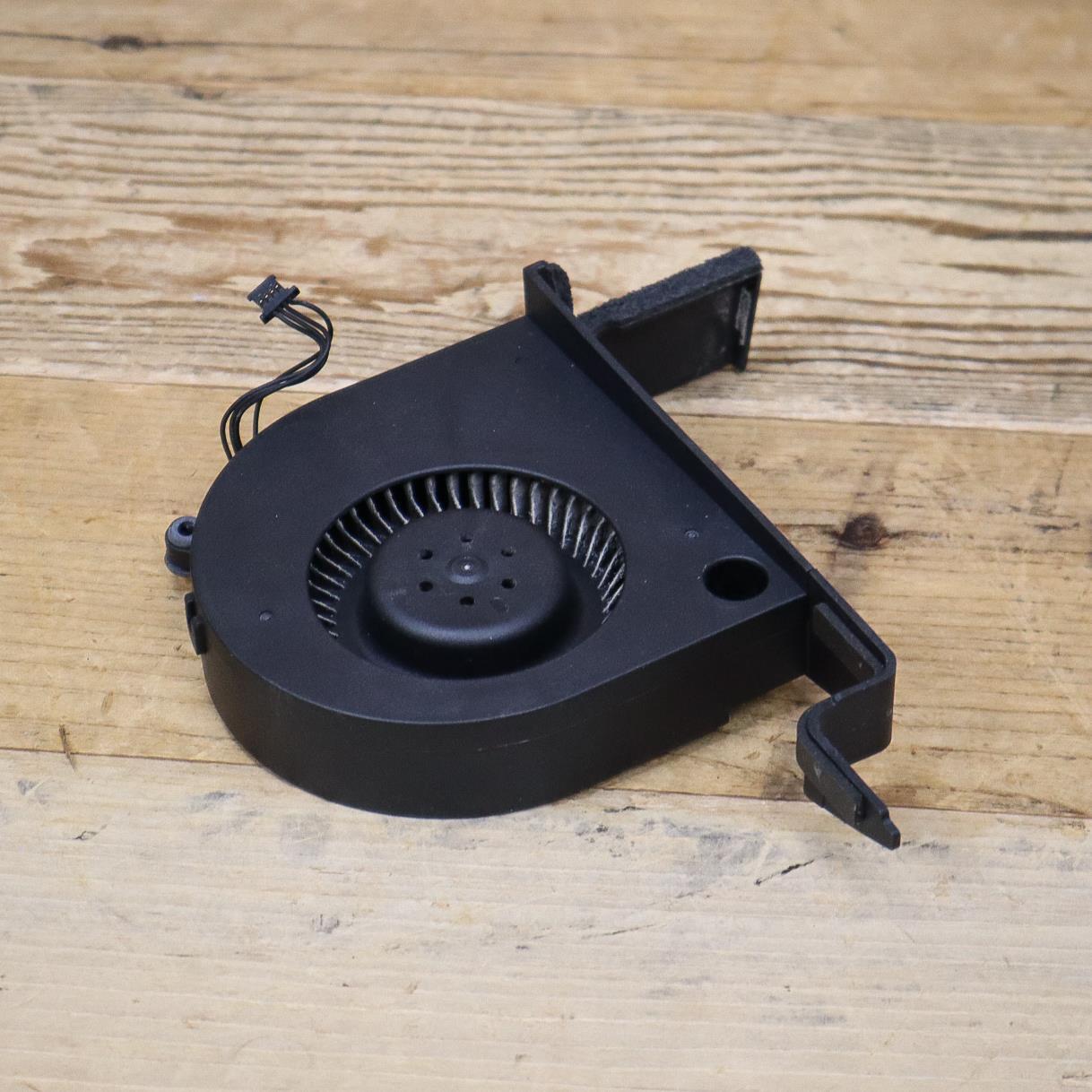 Apple iMac 27" Mid 2011 A1312 069-3742 Cooling Blower Fan BAKA0822B2HV003