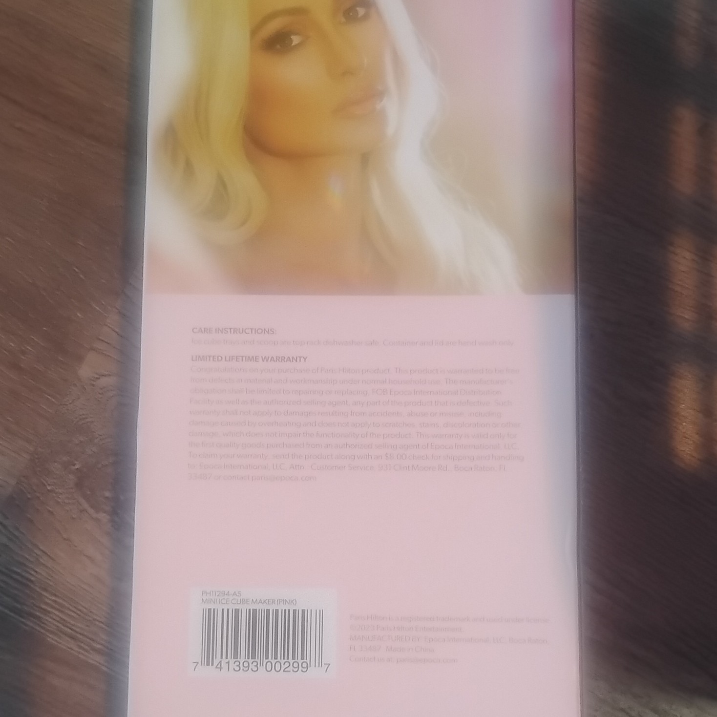 Paris Hilton Dishwasher Safe Mini Ice Cube Maker Set 6 Piece Pink White Plastic