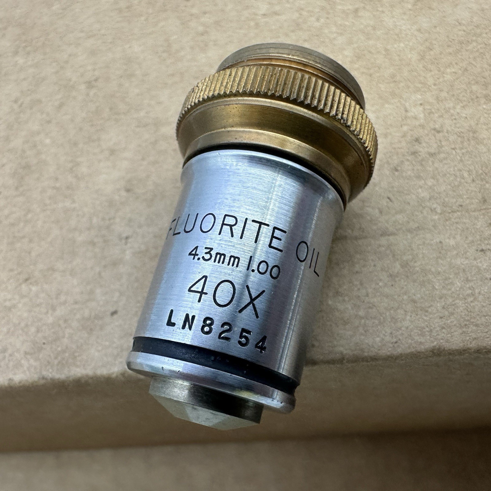 Vintage Bausch & Lomb Microscope lens Flourite Oil 4.3 mm 1.00 40x USA Rochester