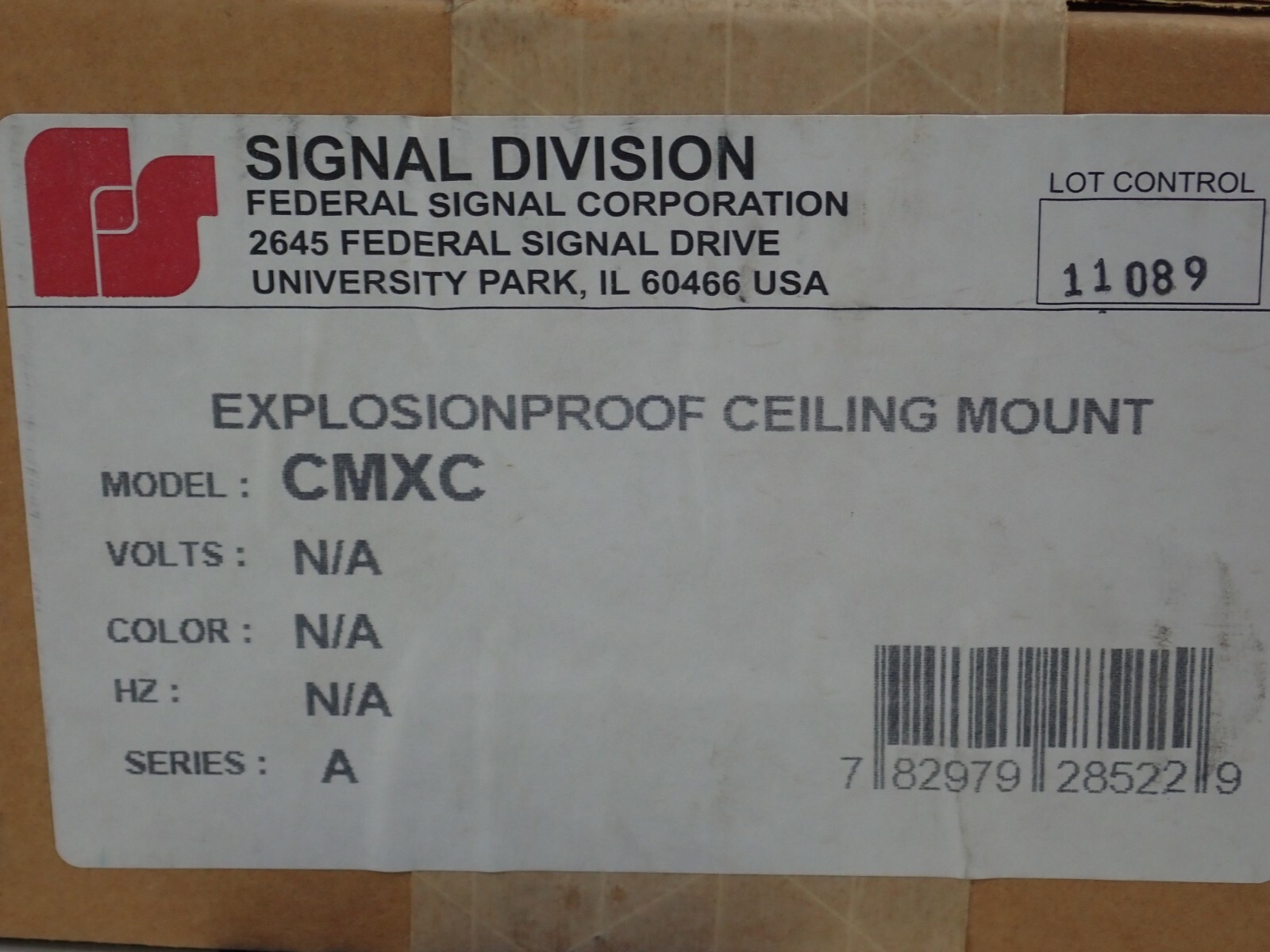 FEDERAL SIGNAL CMXC EXPLOSION PROOF CEILING MOUNT NEW
