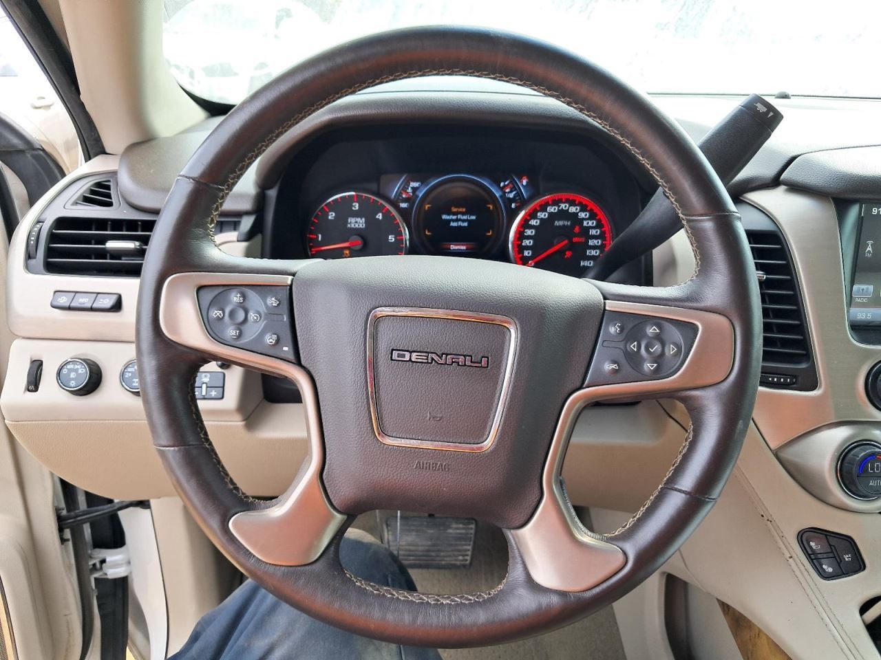 YUKONXL15 2016 Glove Box 4801636