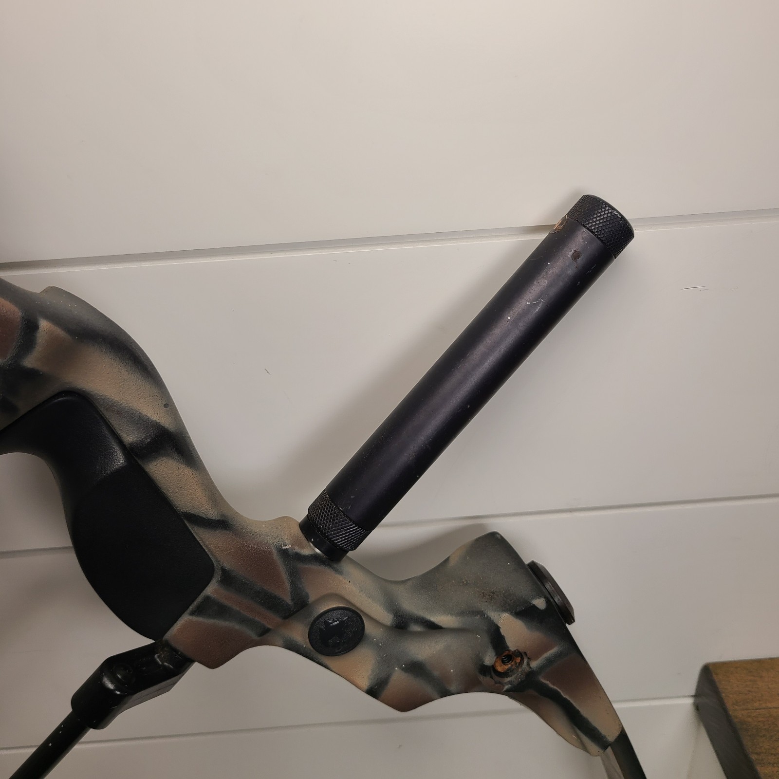Vintage Bear First Strike XL Archery Compound Bow Camo