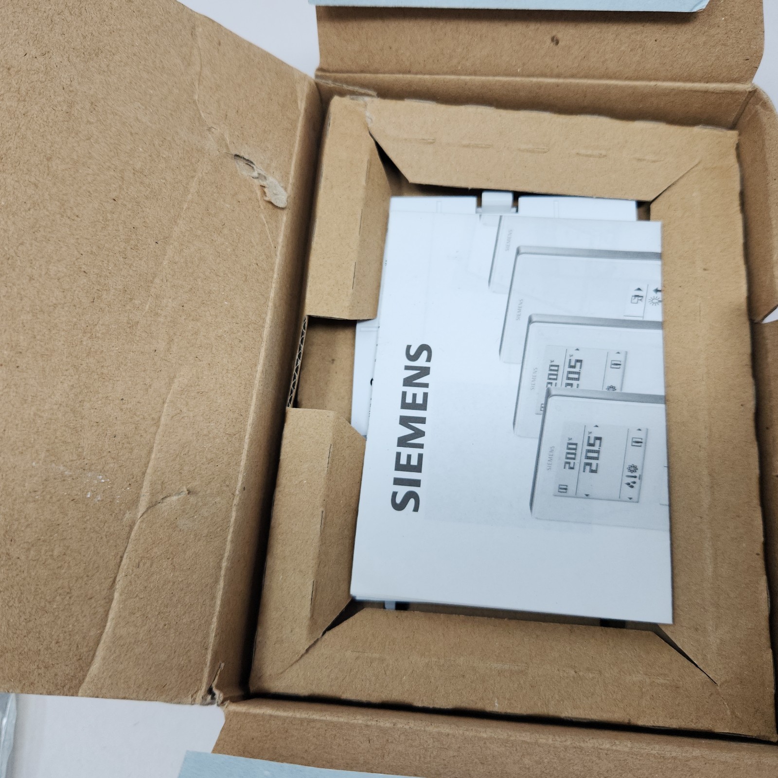 Siemens QMX3.P34 Temperature Sensor