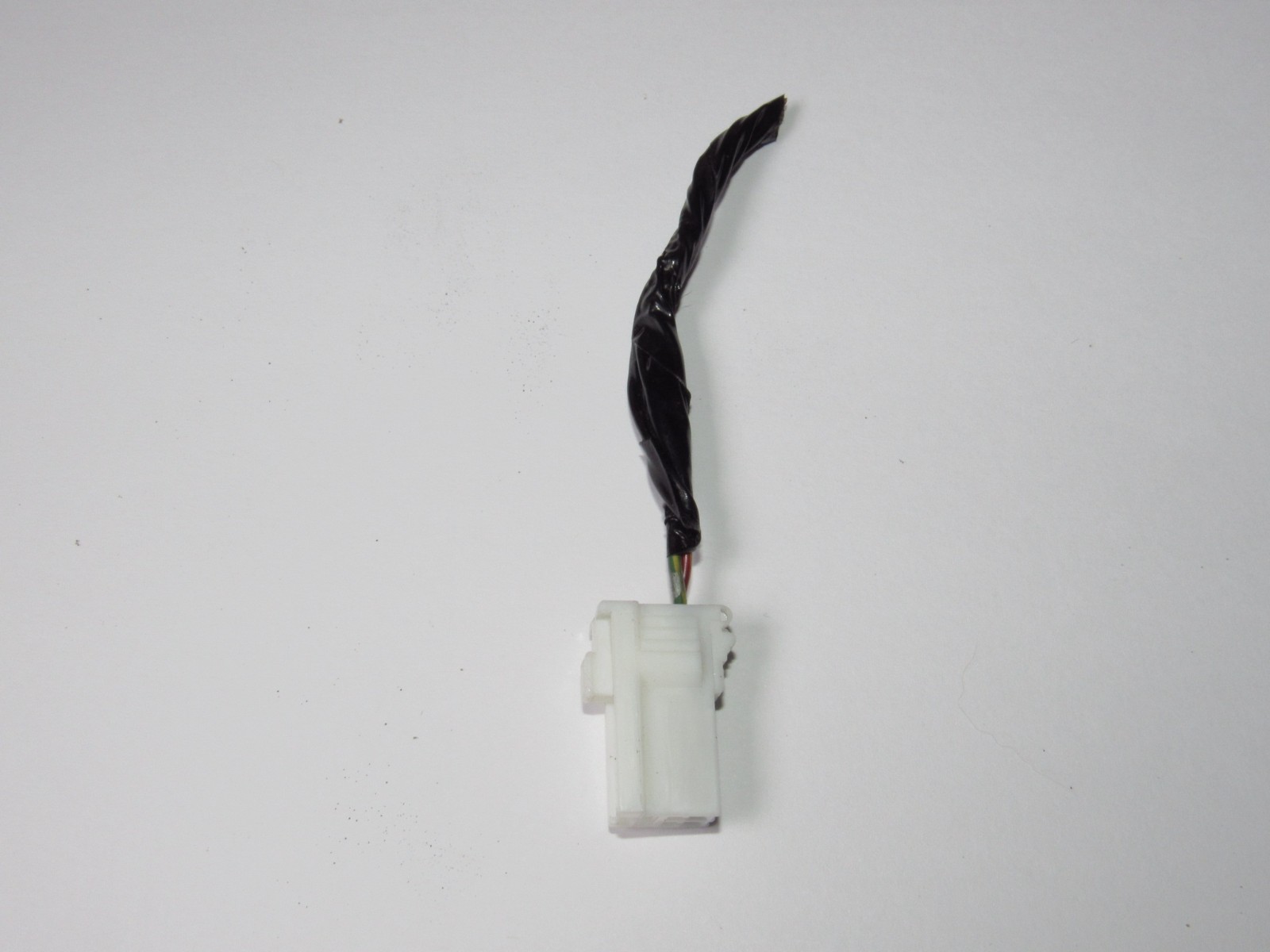 Fit For 01-04 Mitsubishi Montero Sport Alarm Security Light Harness Connector