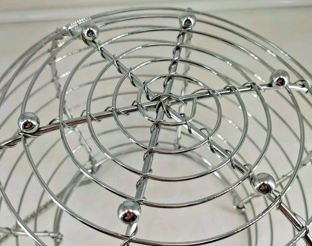 Wire Egg Basket with Handle Primitives Gathering Basket Silver B2