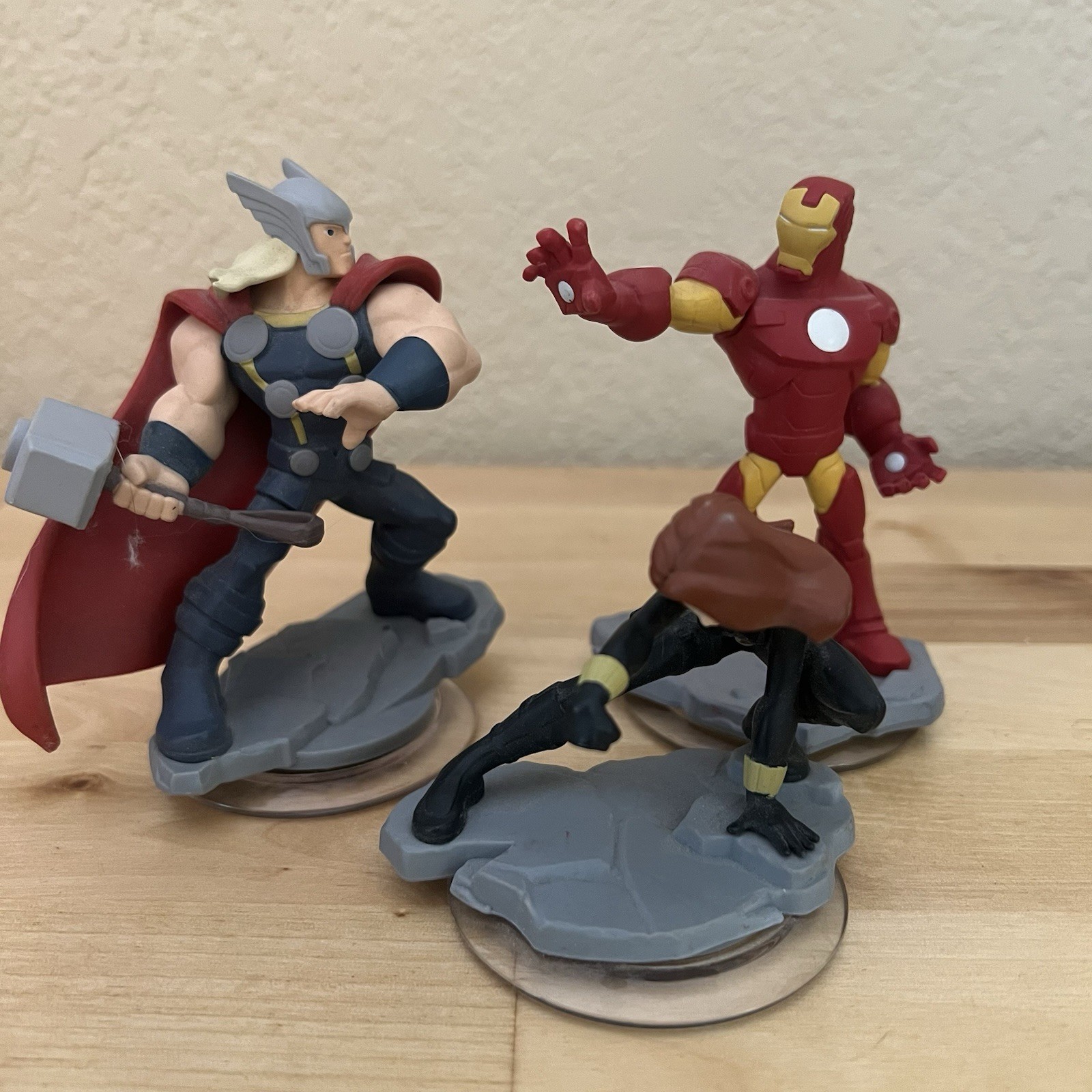 Disney Infinity 2.0 Marvel Iron Man Thor Black Widow Figures