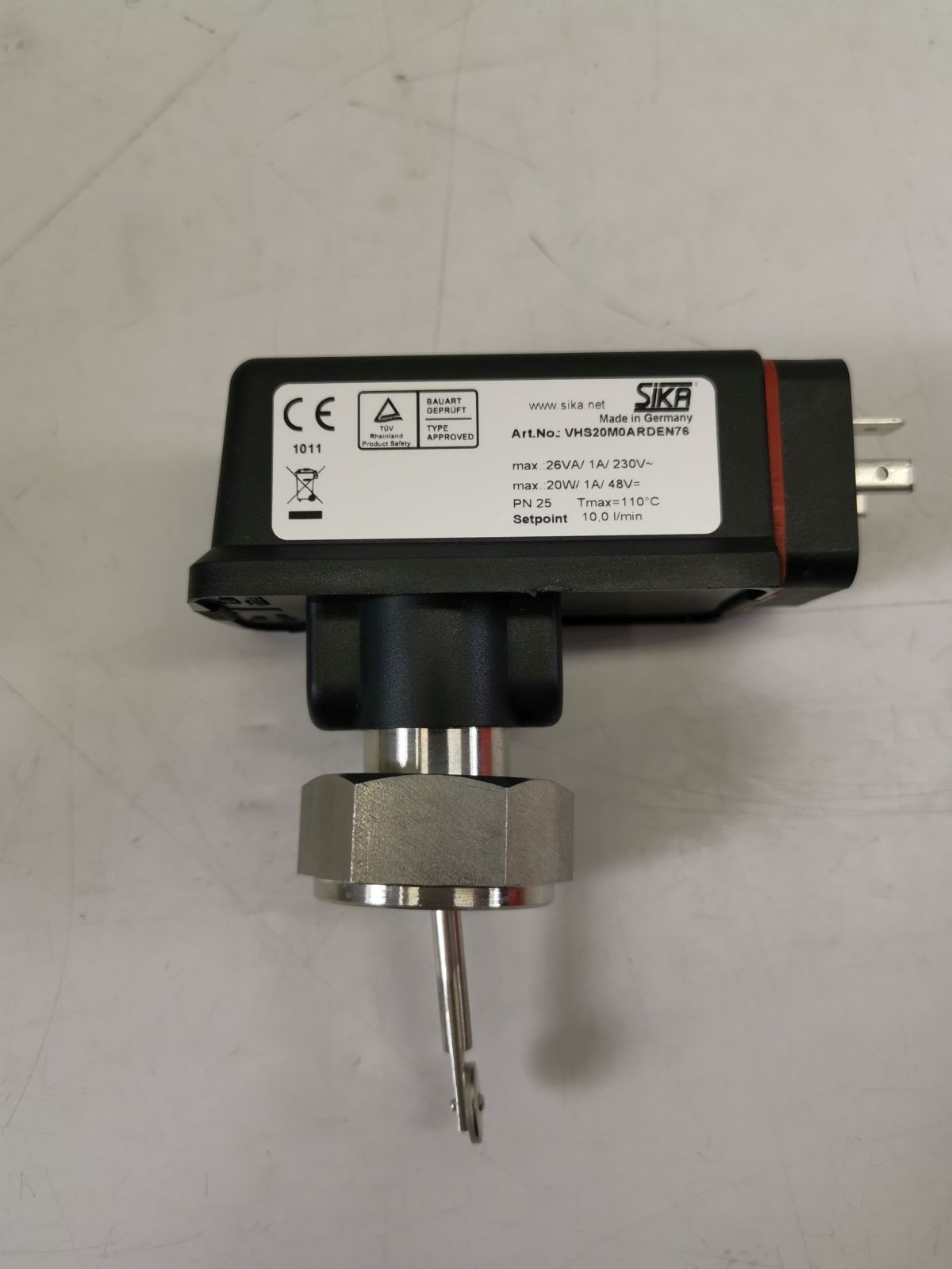 SIKA VHS20M0ARDEN76 Flow Switch