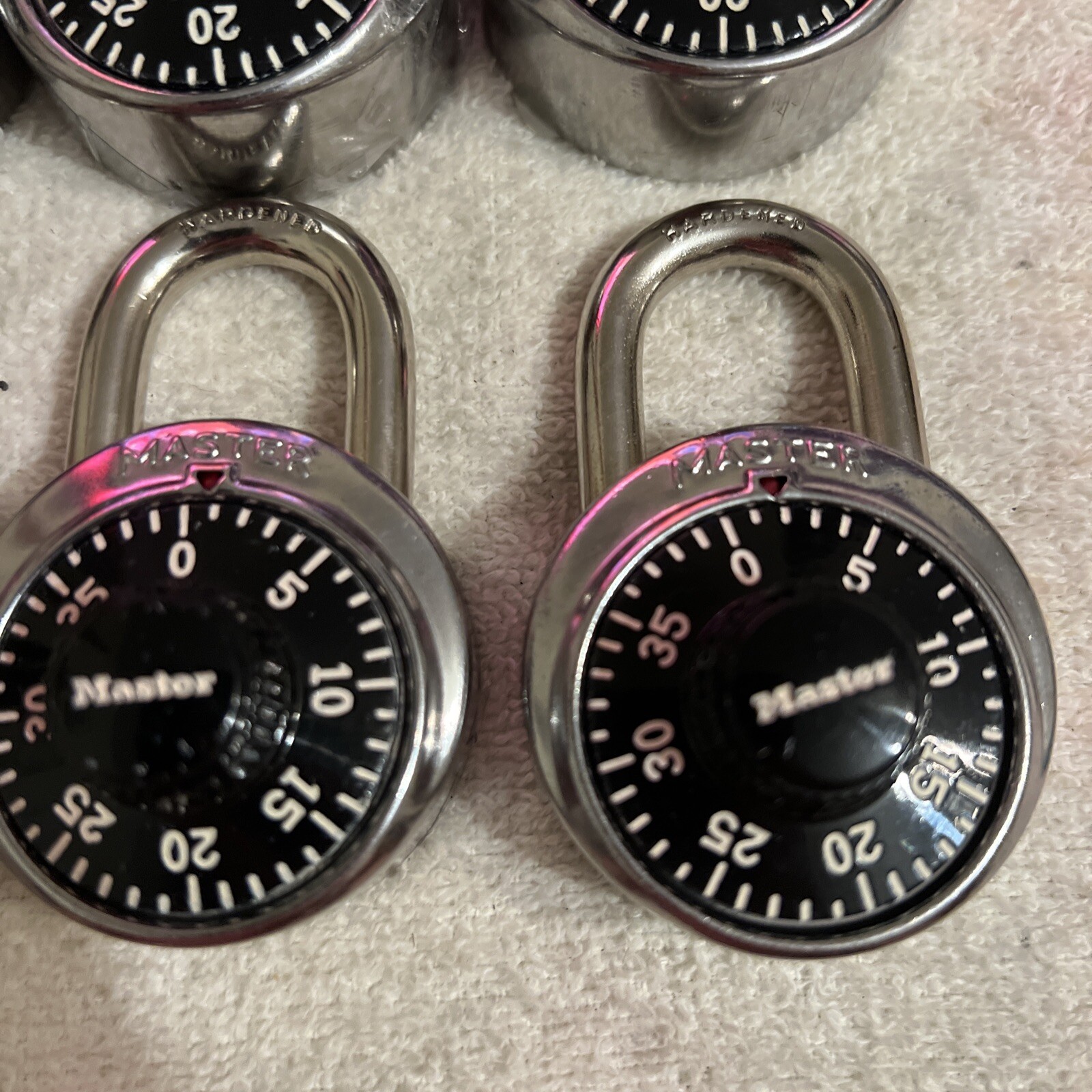 Lot Of 6 MASTER Combination Padlocks With Combinations Nice Condition