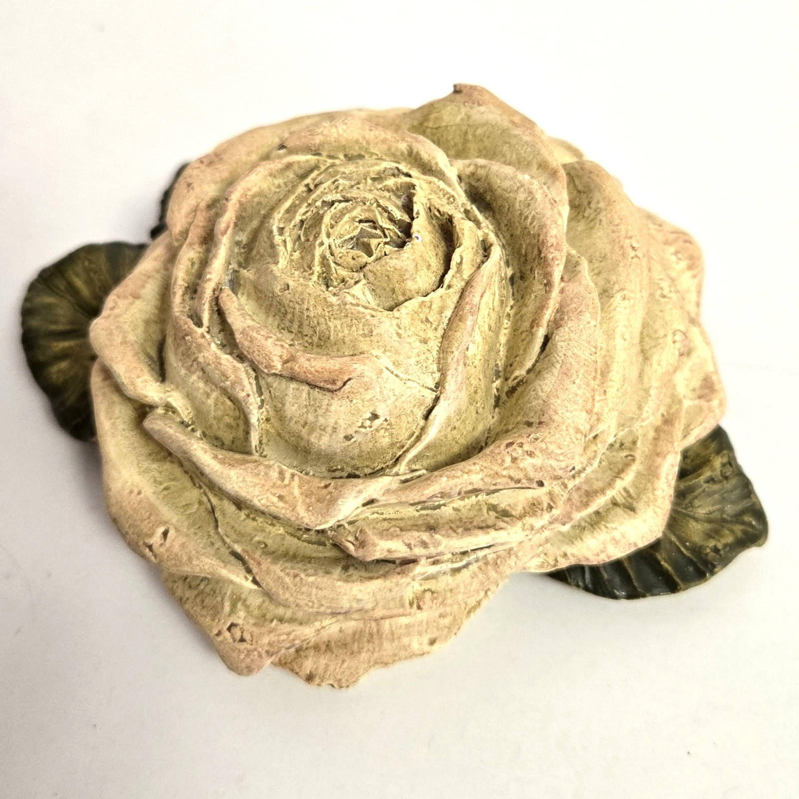 Rose Shaped Resin Garden HIDDEN KEY HOLDER.  4.5"L x 3.25"W x 1.75"H