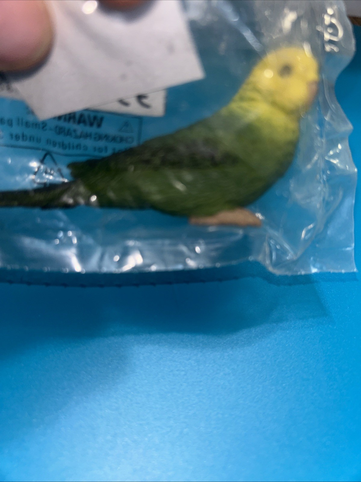Safari Ltd Green Budgie Bird 3-1/4 inch long Animal Pet Toy Dollys Gallery E15