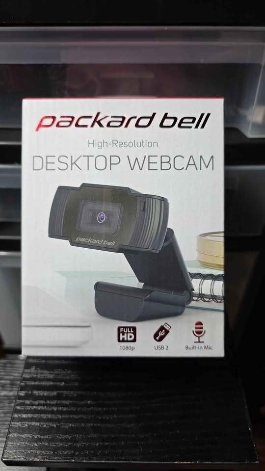 Packard Bell High Resolution 1080P Webcam.