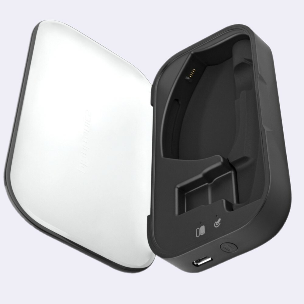 Plantronics Voyager Legend Protective Charging Case 14 extra hours of talk
