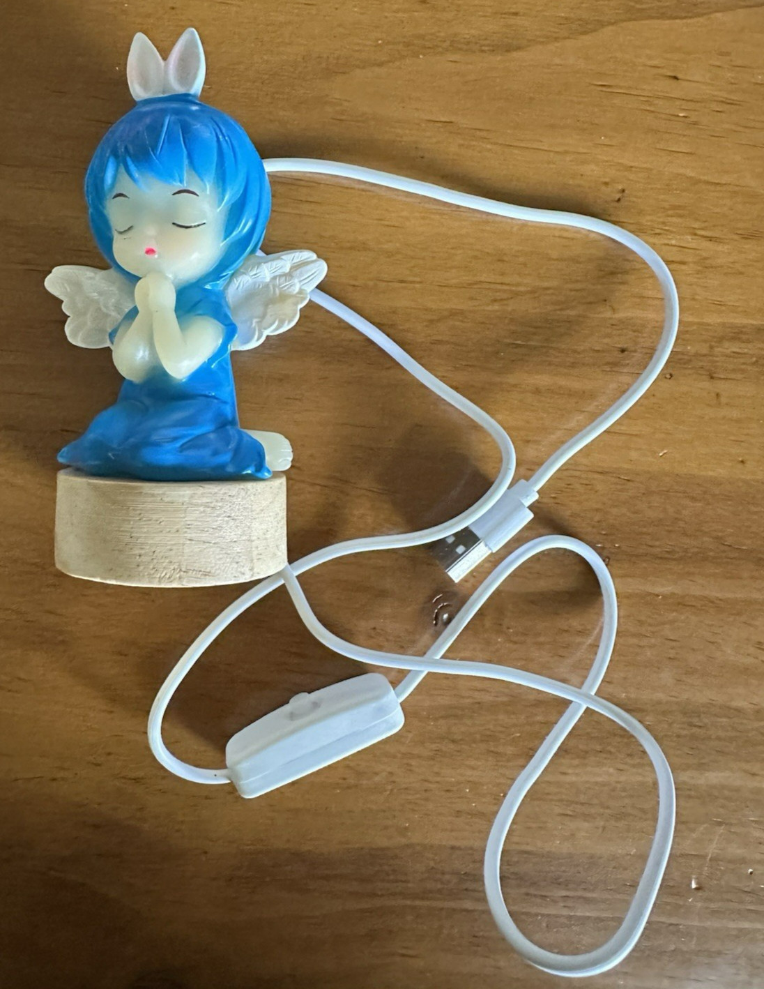 Blue Angel Night Light. USB Plug in.