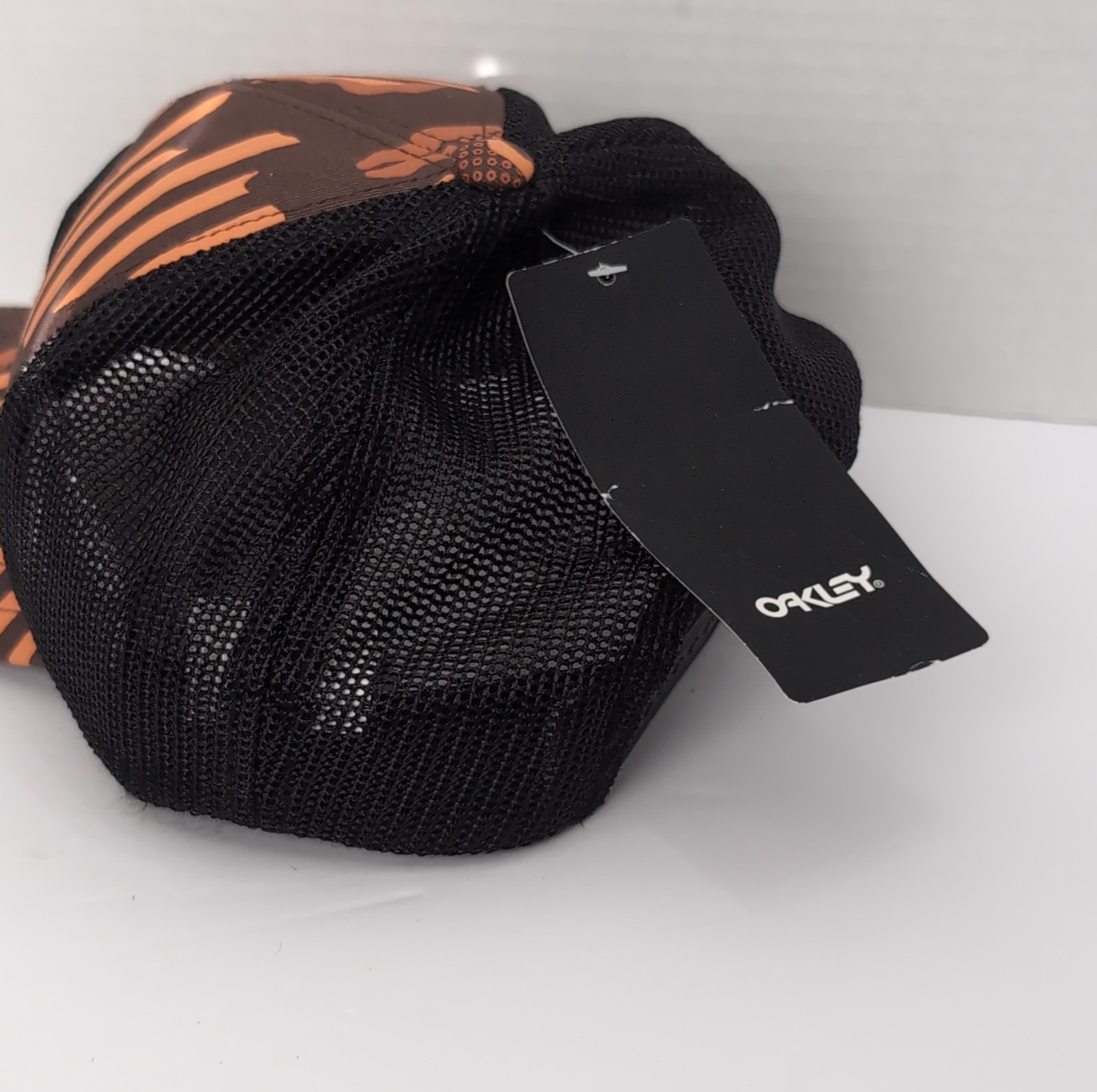 Oakley High Definition Optics Mesh Back Ball Cap Brown Orange Black