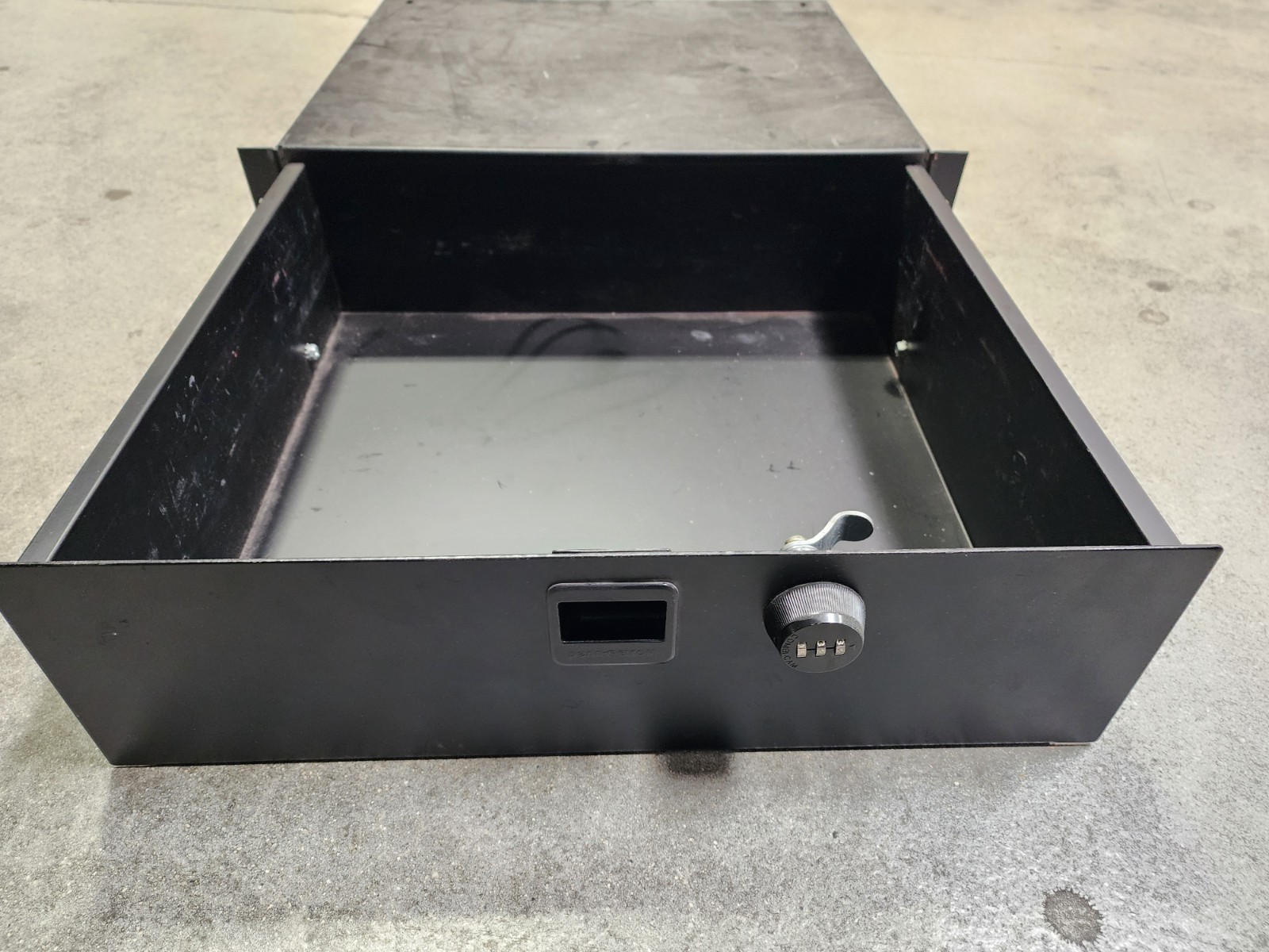 Middle Atlantic 3RU Rackmount Brushed and Anodized Drawer