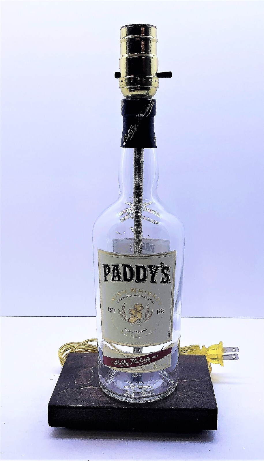 Paddy's Whiskey Table Desk LAMP Bar Lounge Game Room Liquor Bottle Party Light