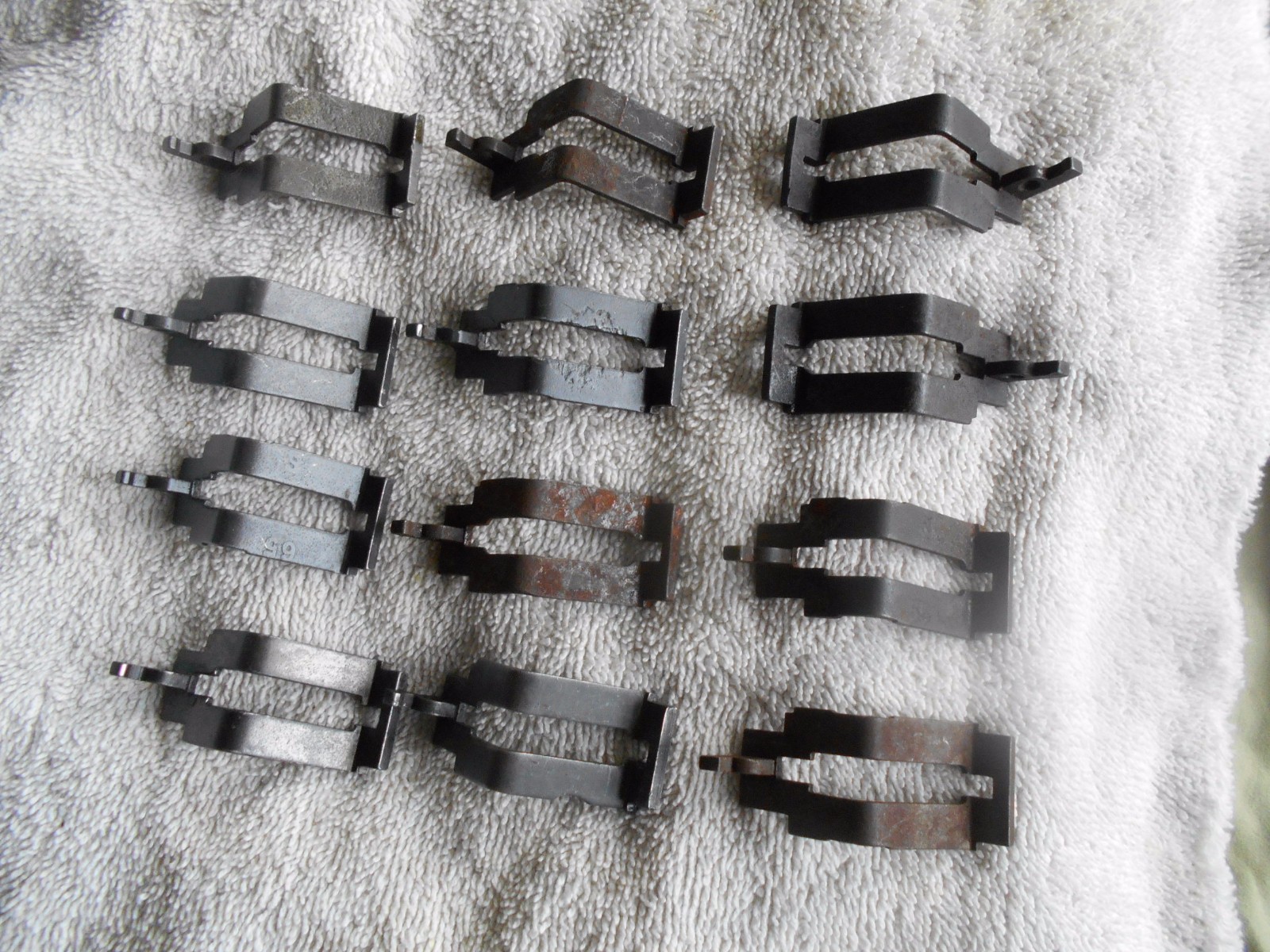 WW2 US M-1 garand rifle parts early war bullet guide milled and forged type