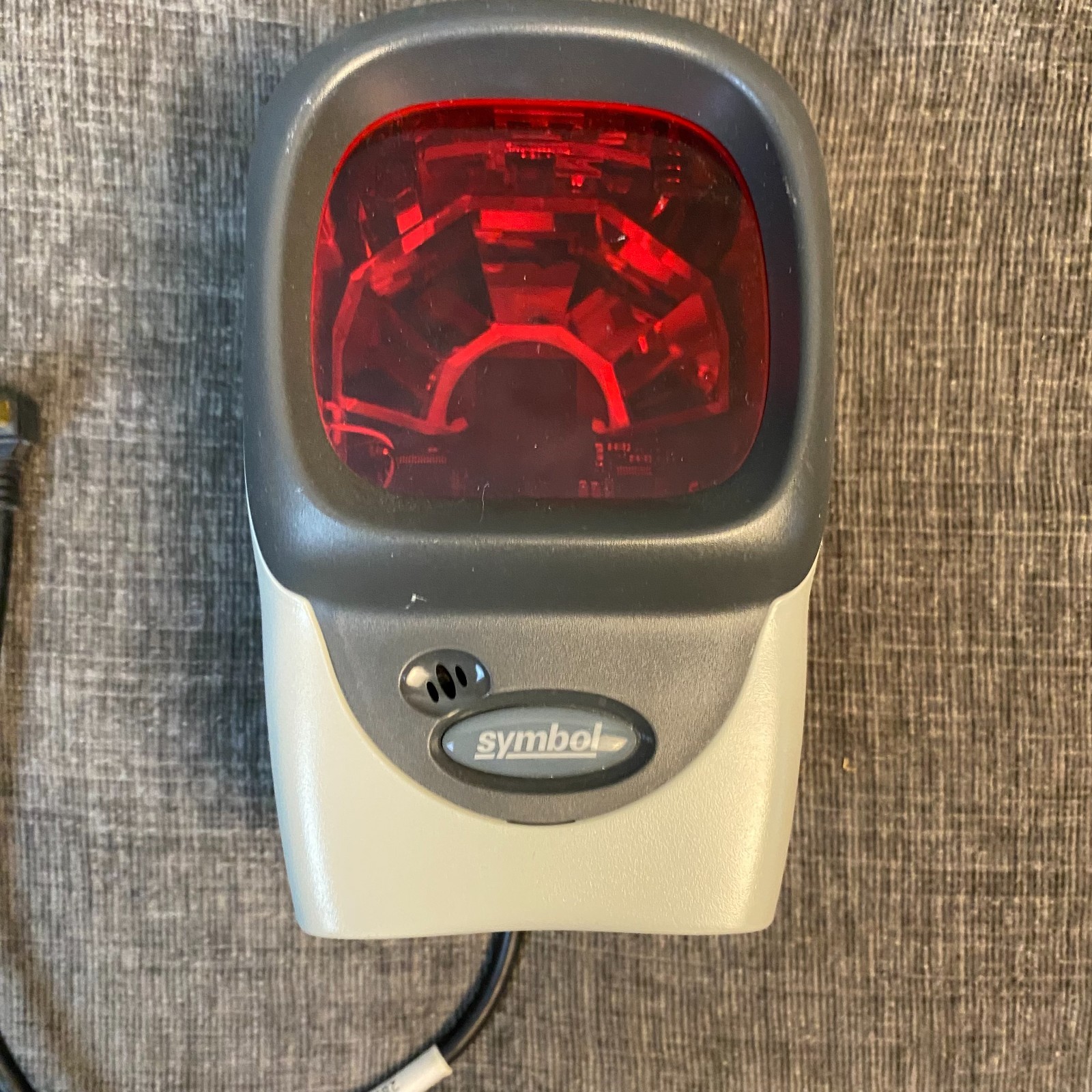 Symbol LS9208-SR11001NNWR USB Omnidirectional Barcode Scanner Reader