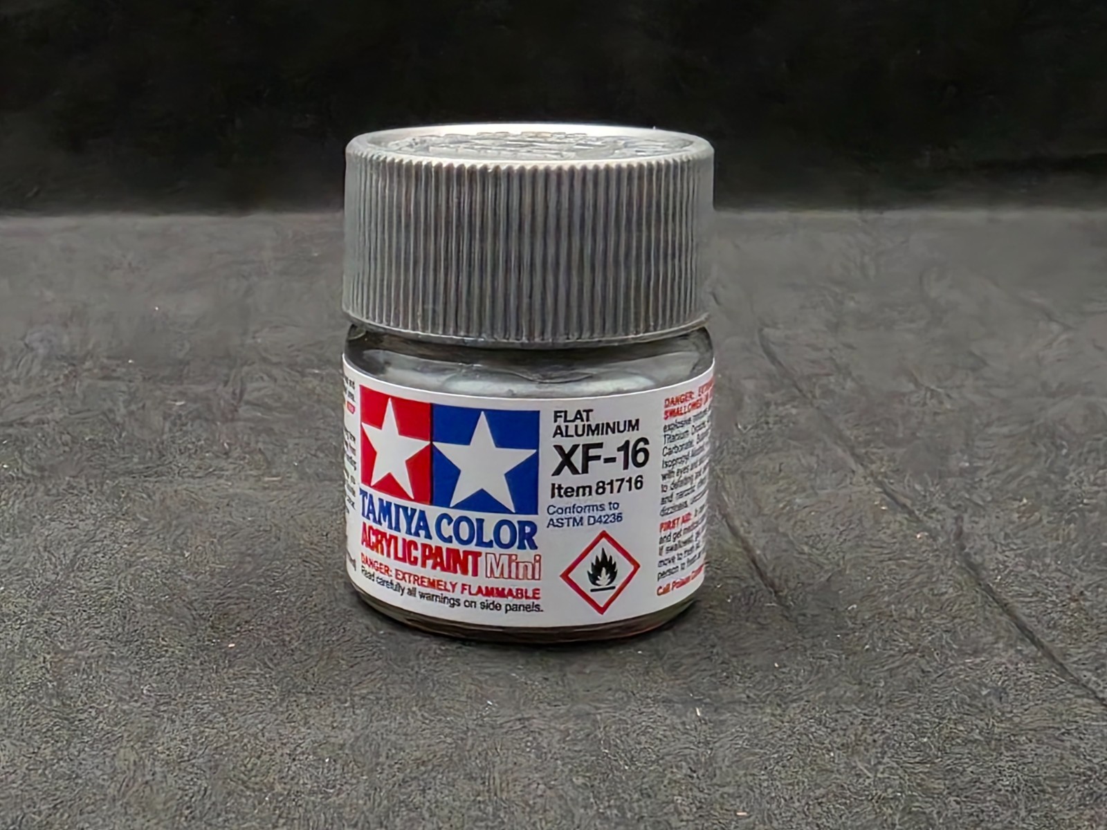 Tamiya XF-16 Flat Aluminum Acrylic Paint 10ml Mini Bottle 81716