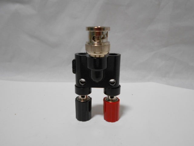 Pamona 1296 BNC Male to Double Binding Posts Adapter-Used