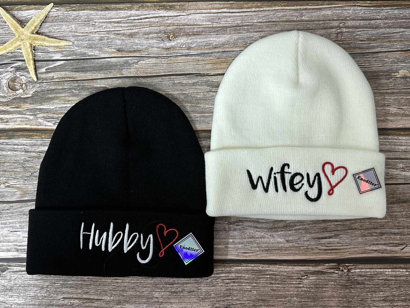 Enodtter Embroidered Hubby Wifey One Size, (Black & White)