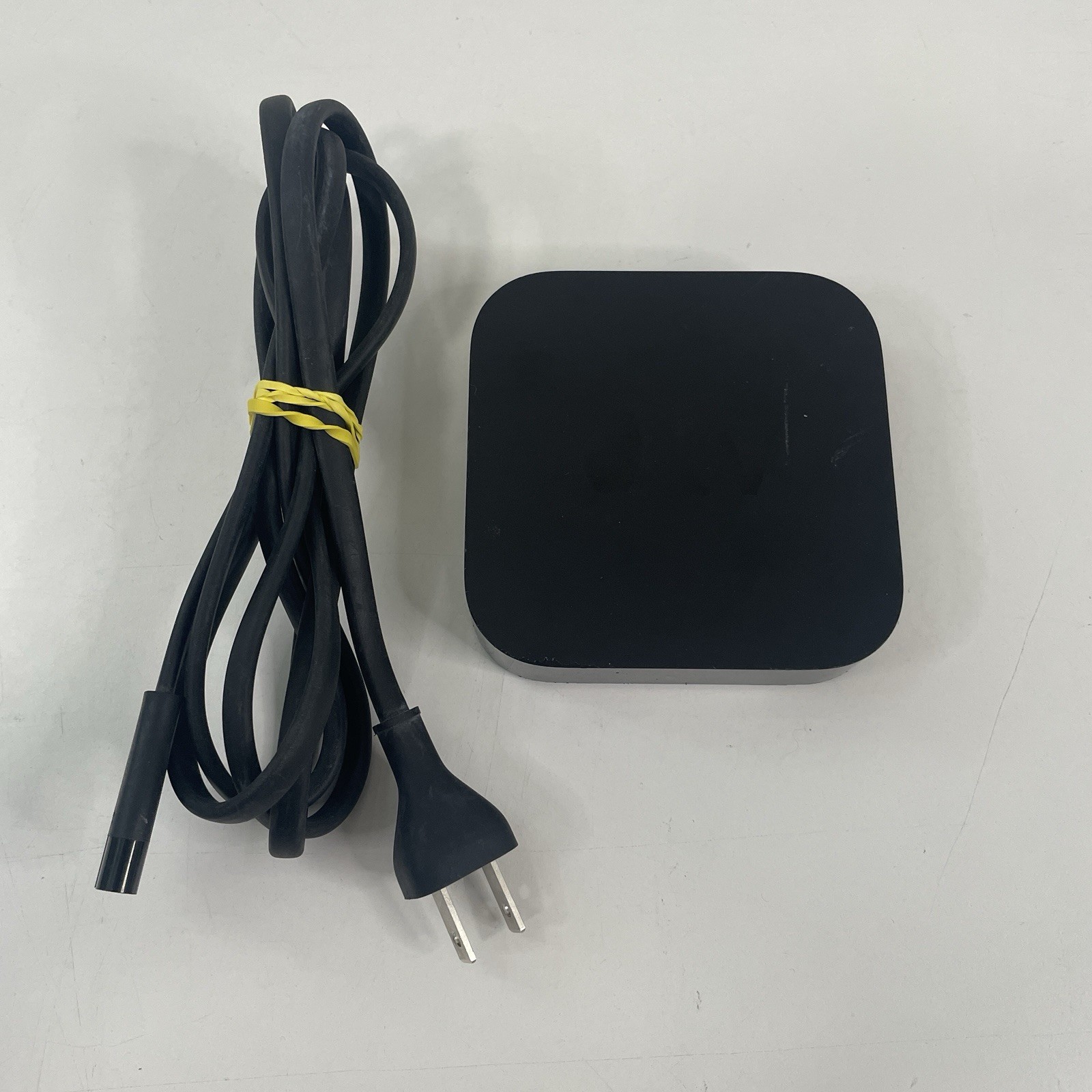 APPLE TV 3rd Gen Model A1469 W/Power Cable, No Remote - TESTED, WORKS!