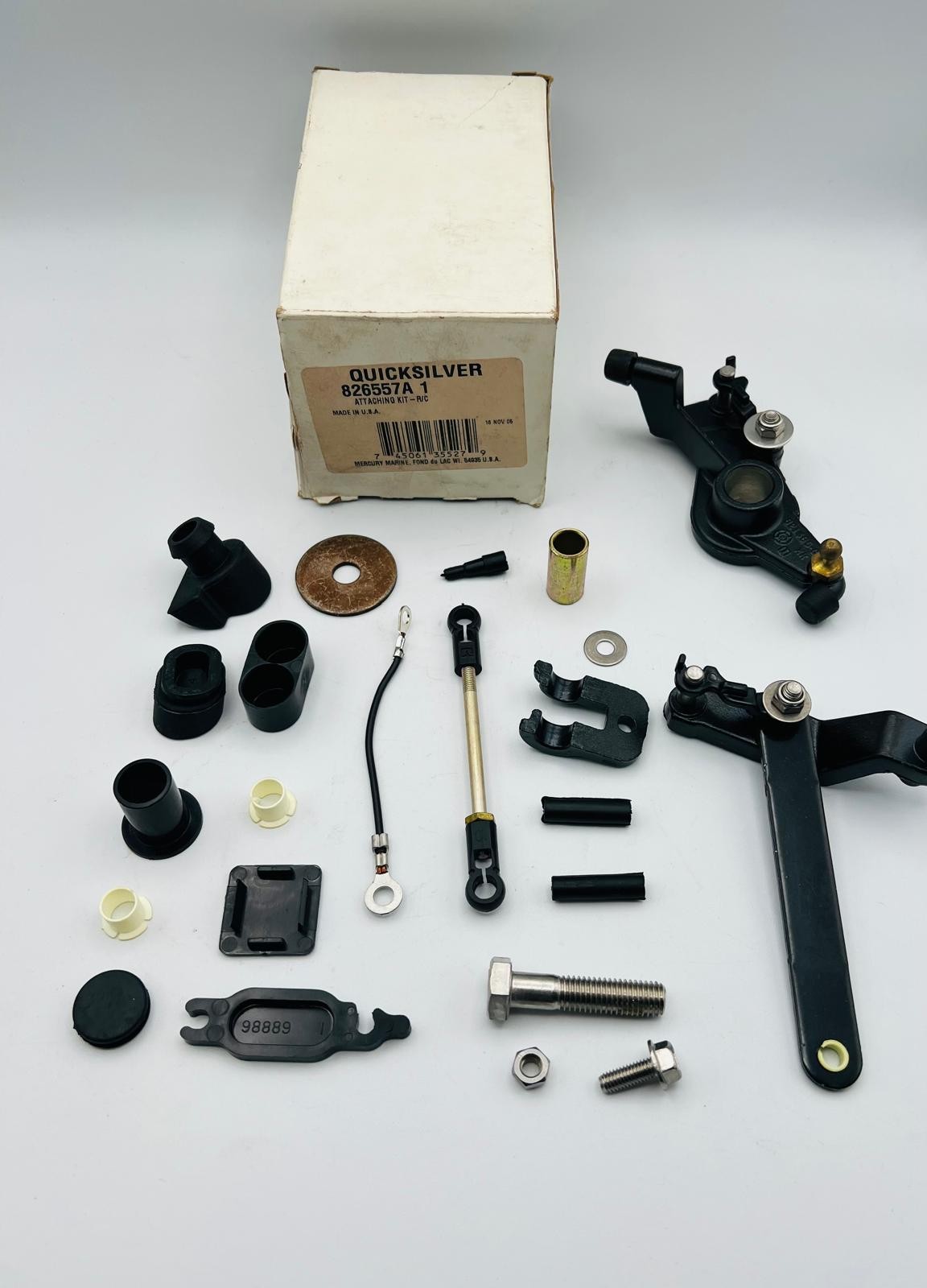 Mercury OEM Remote Control Attaching Kit for 30 & 40 HP 826557A1 SEE DETAILS