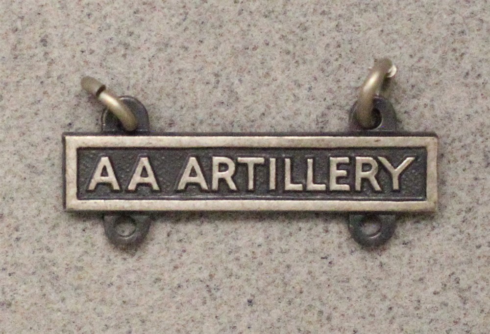 U.S. Army: AA ARTILLERY - bar for Marksmanship Badge, 1/20 SF, Mever 22M