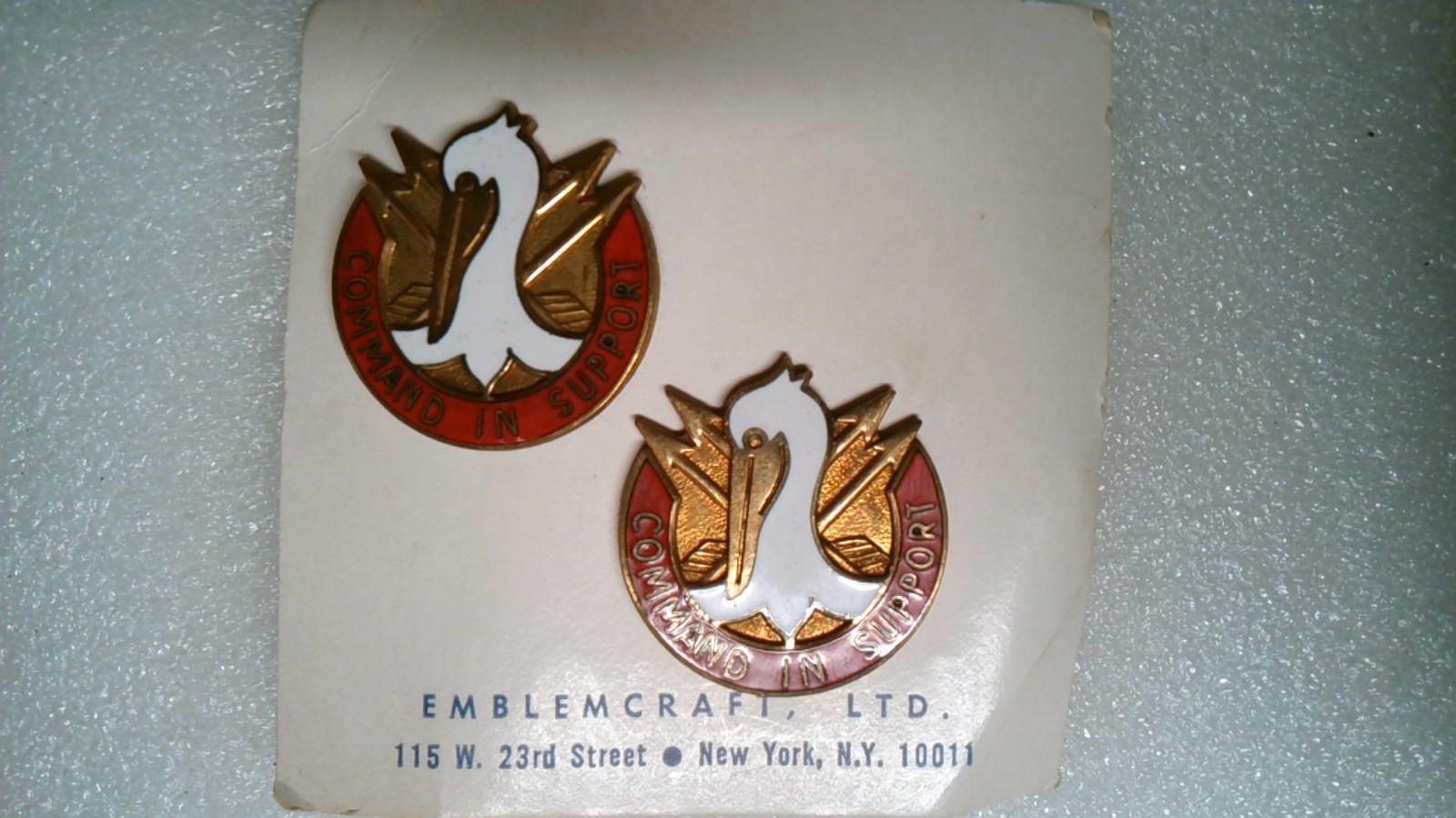 MILITARY INSIGNIA CREST SET OF 2 US ARMY 204TH SUPPORT GROUP COMMAND IN SUPPORT