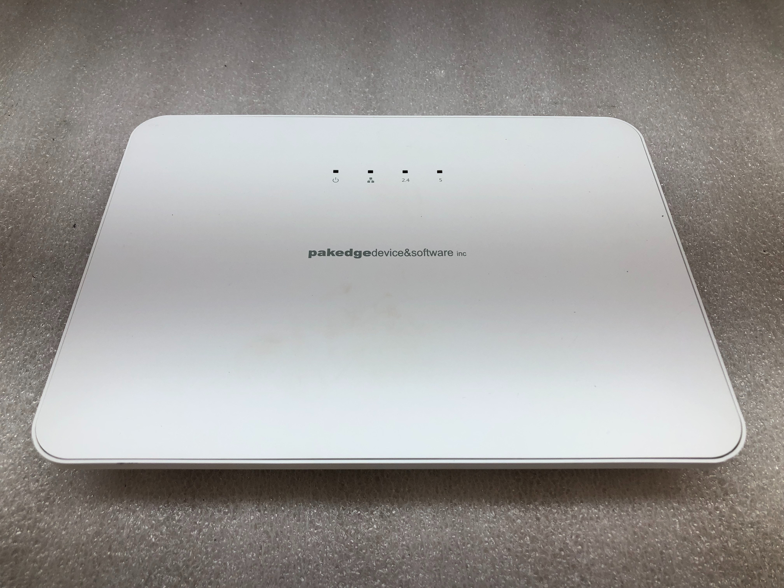Pakedge WX-1 Wireless WiFi PoE Small-Business Access Point 802.11ac TESTED