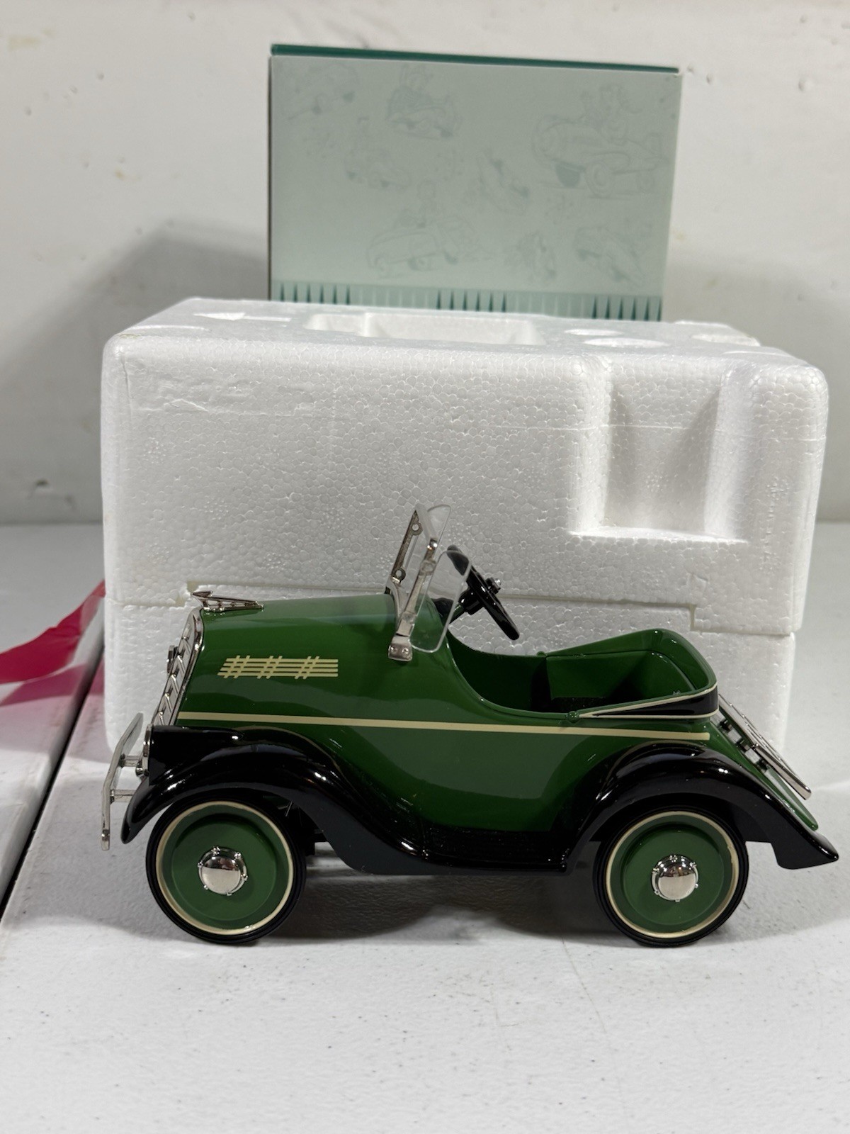 Hallmark Kiddie Car Classics 1936 Steelcraft Auburn Speedster NIB