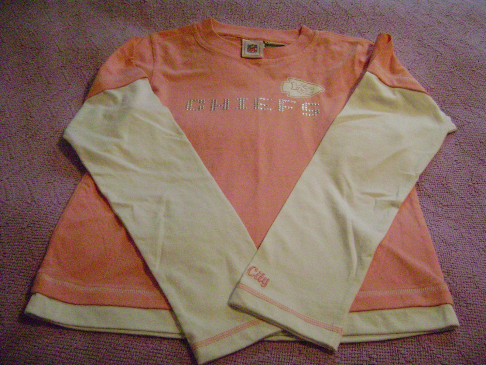 1- New NFL Kansas City Chiefs Ladies Jersey Size EX-Lge 14-16.