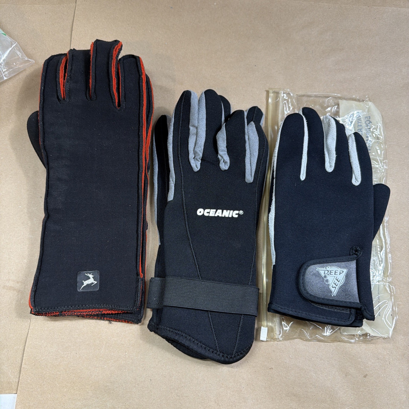 OCEANIC Black Gray Scuba Diving Snorkeling Neoprene GLOVES Size L & Others Lot 3