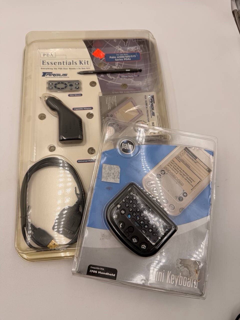 Targus Essentials Kit + Palm i705 Mini Keyboard (New in Package)