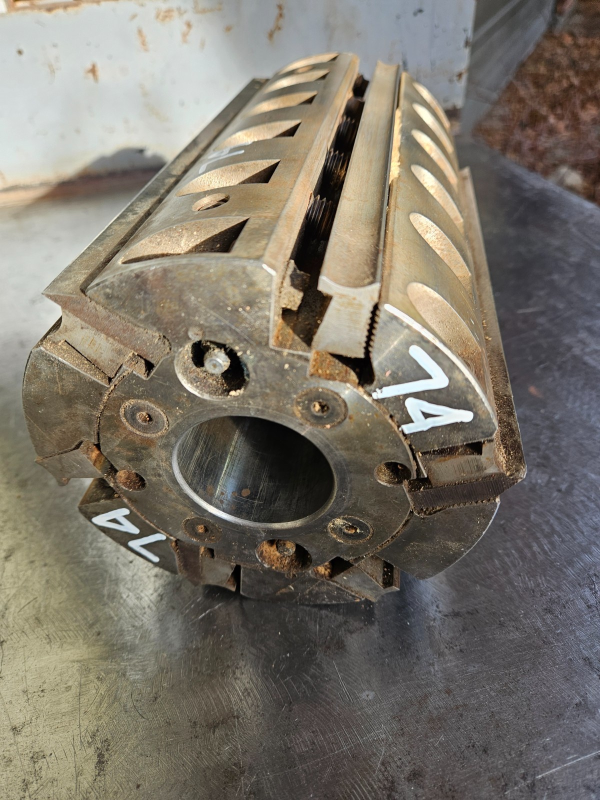 Moulder Cutteread  #74