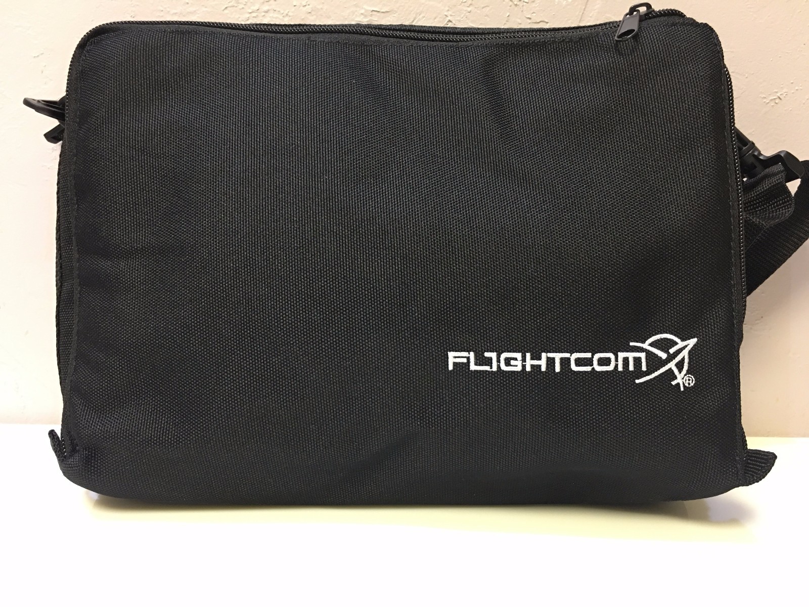 NEW FLIGHTCOM HEADSET BAG p/n 540-0622-10