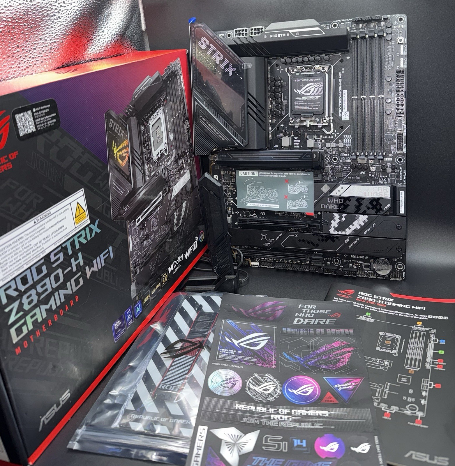 ASUS ROG Strix Z890-H Gaming WiFi LGA1851 DDR5 Motherboard WiFi7 Box